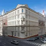 President Masaryk Apartment